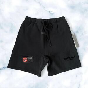 Essentials shorts limo black